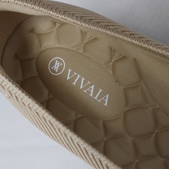 Vivaia Margo Almond Wedge Square Toe Shoes. New! - Picture 10 of 12